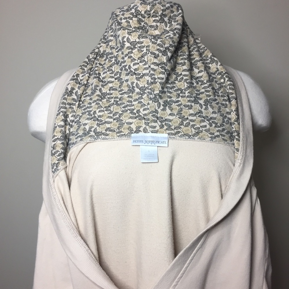 Petite Sophisticate Hoodie Sweatshirt; Low-Neckline; Size Large - Picture 8 of 8